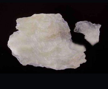 江苏硼钙石